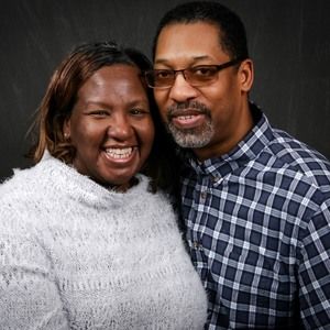 Meet your Posher, Etoy